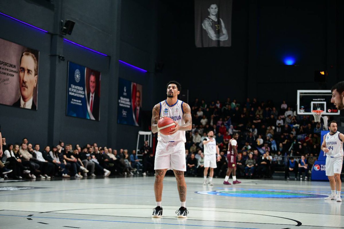 Nefes kesen maçta kazanan Çayırova Belediyesi