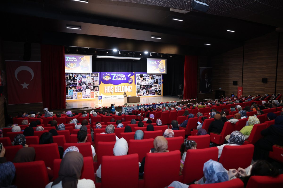  Saliha Erdim’den Çayırova’da aile üzerine söyleşi