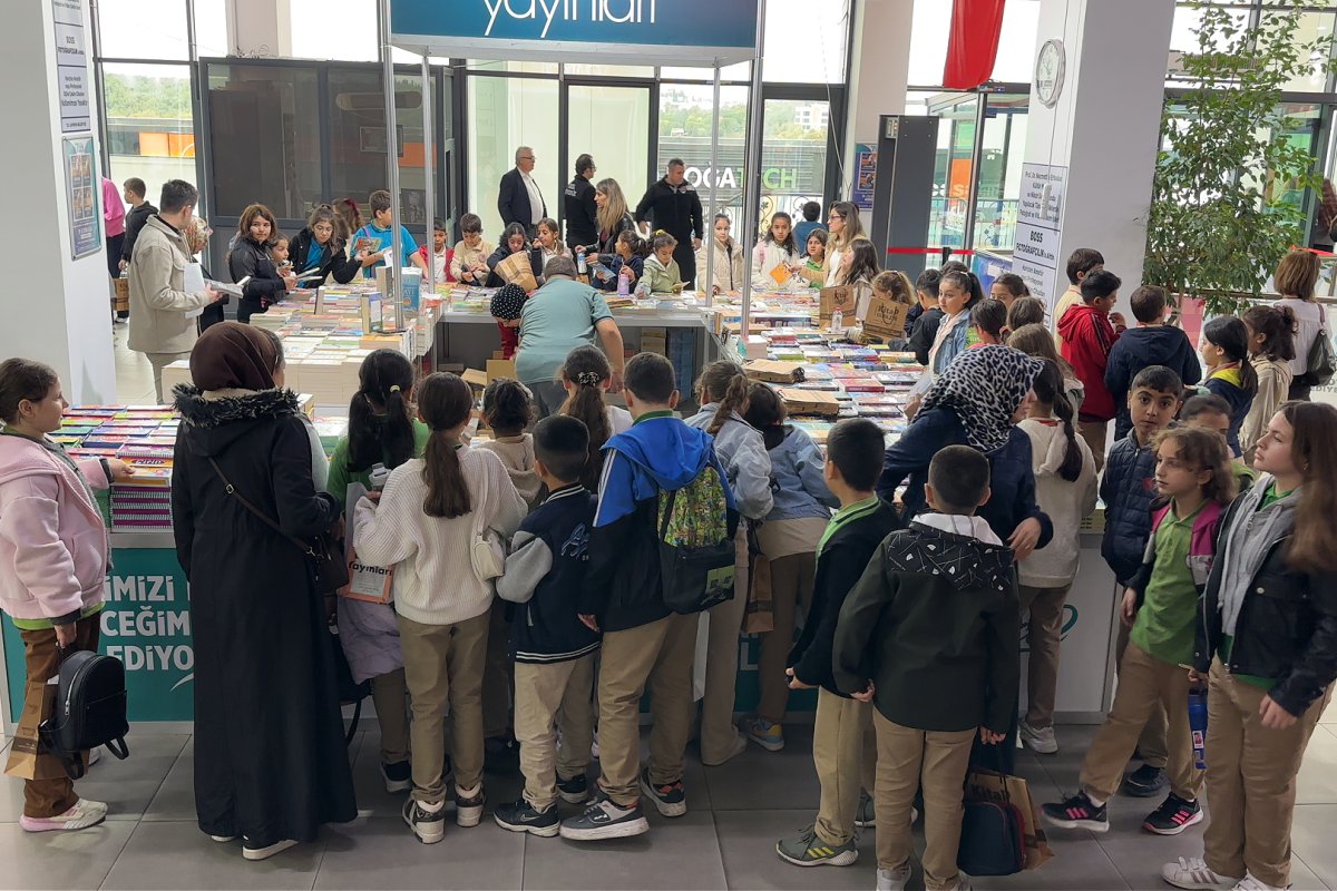 Çayırovalı kitapseverler, kitap günlerinden çok memnun