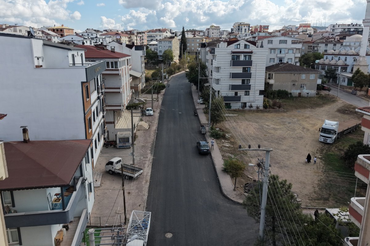  Pir Sultan Abdal Caddesi’nde üstyapı çalışmaları tamamlandı