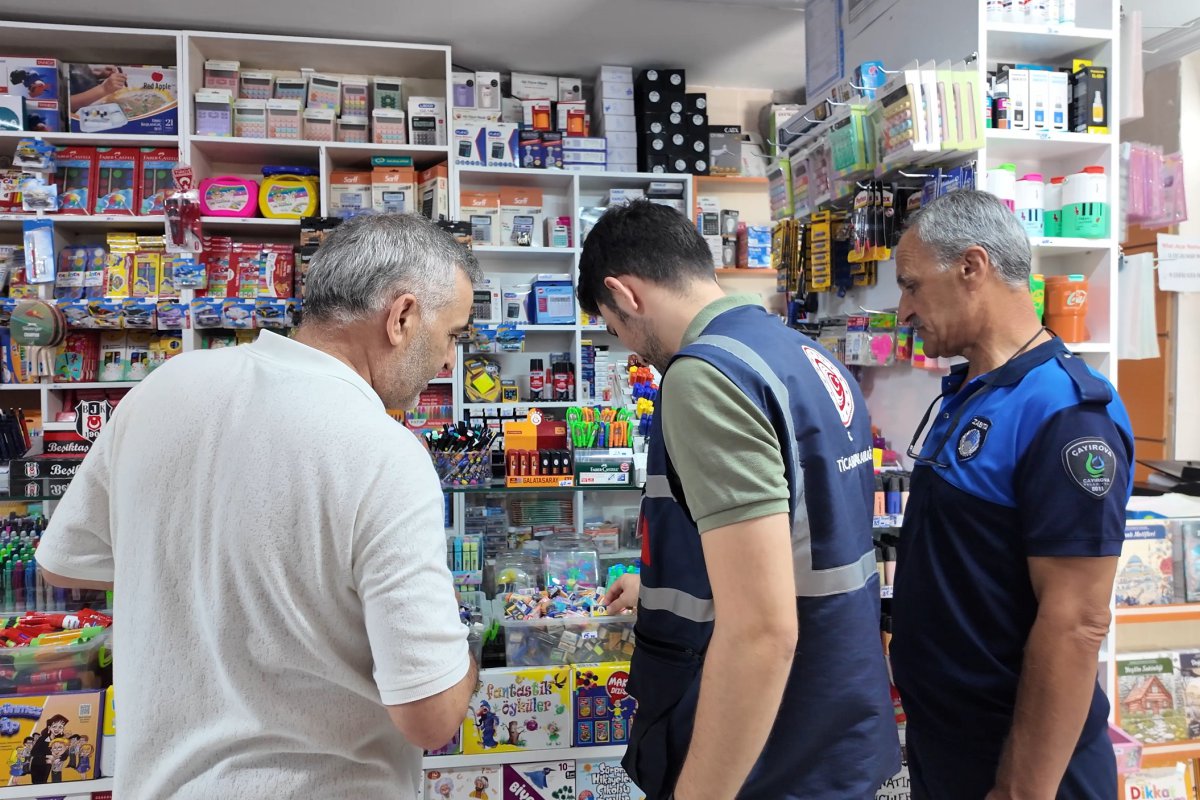 Çayırova Zabıtası’ndan pazar, kırtasiye ve unlu mamulleri denetimi