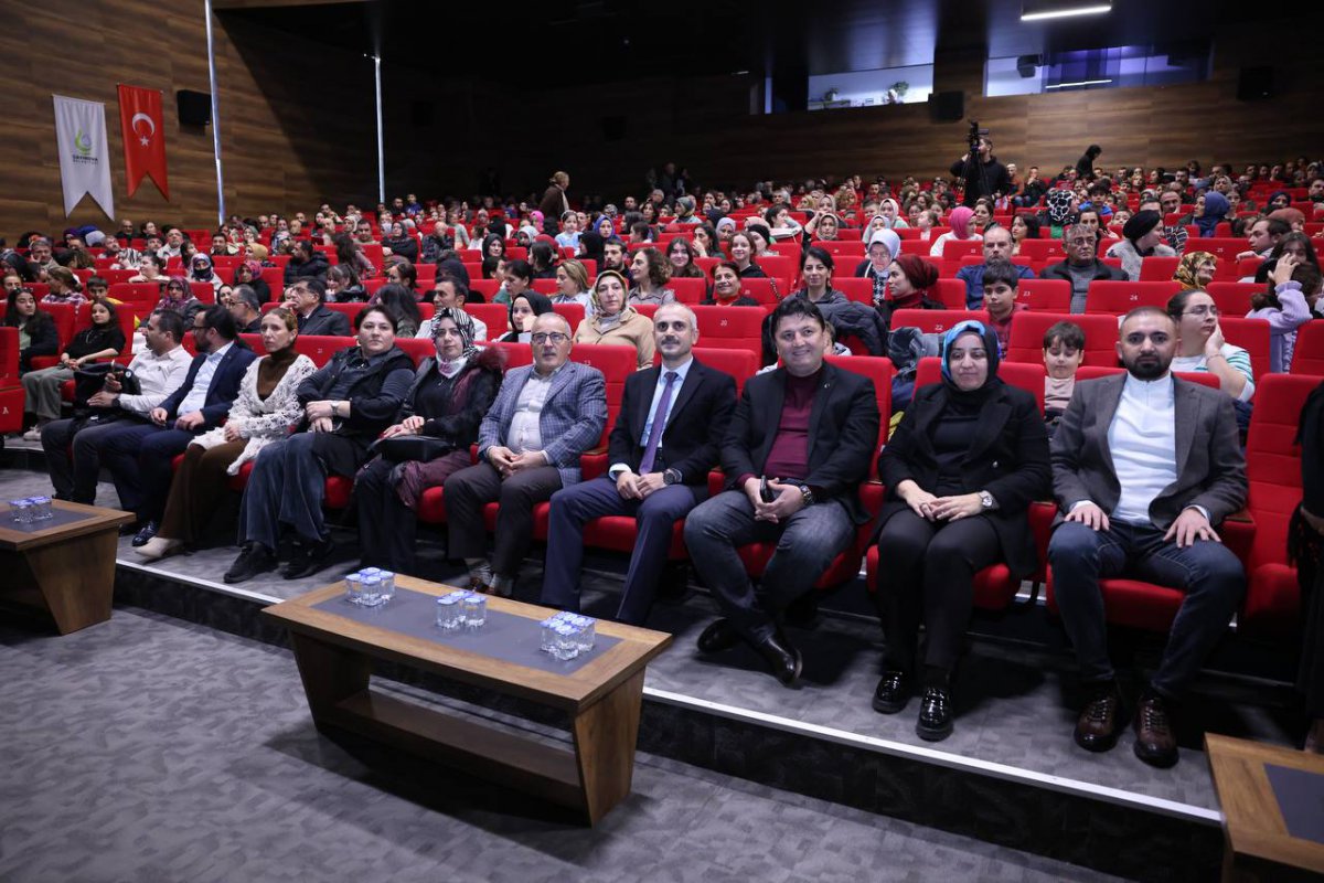 Çayırova’nın yetenekli sesleri kulakların pasını sildi