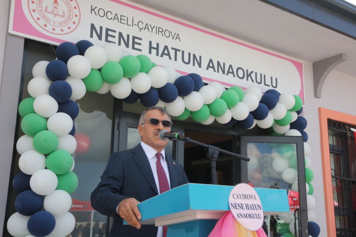  Çayırova’da yeni eğitim-öğretim döneminin ilk ders zili çaldı
