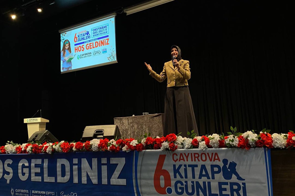 Merve Gülcemal, Çayırovalı okurlarıyla bir araya geldi