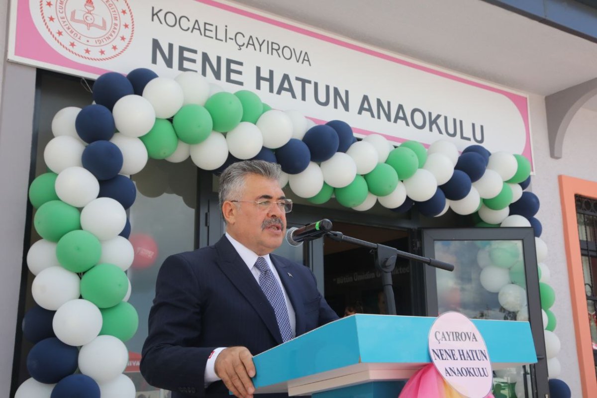  Çayırova’da yeni eğitim-öğretim döneminin ilk ders zili çaldı
