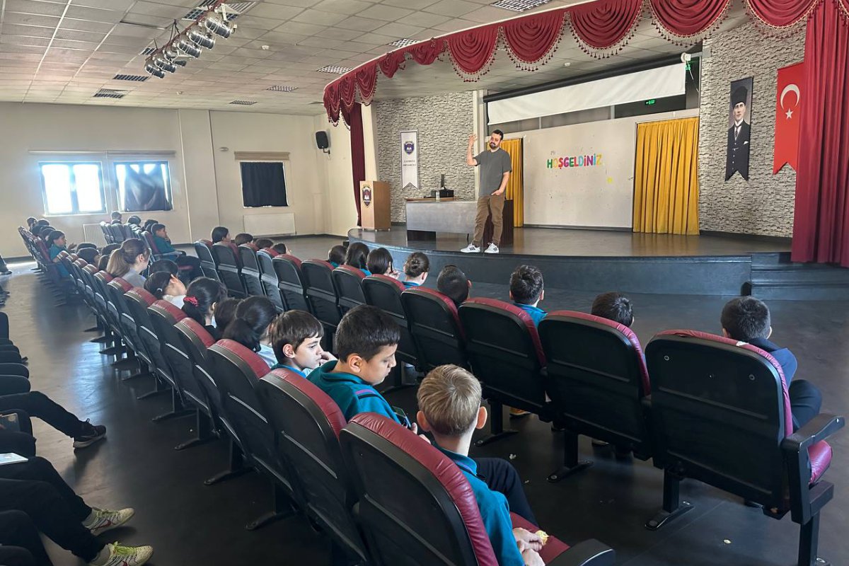 Çayırova Kitap Günleri’nin heyecanı okullarda da yaşanıyor