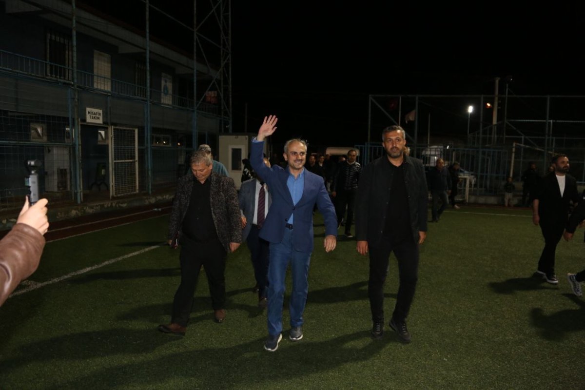  Çiftçi, amatör spor kulüplerinin sezon açılış programına katıldı