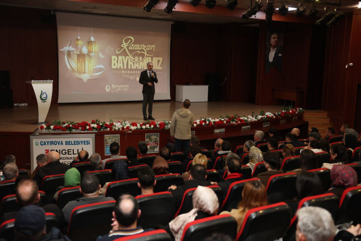 Başkan Çiftçi, mesai arkadaşlarıyla bayramlaştı