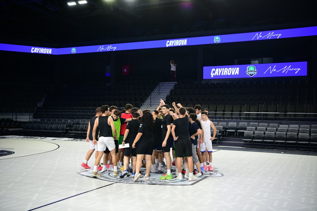  Çayırova’da, geleceğin basketbolcuları seçmelerde ter döktü