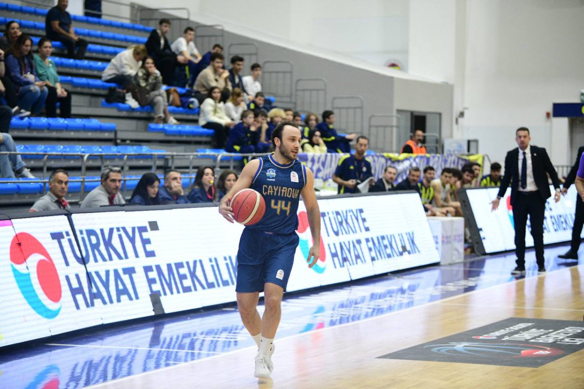 Çayırova Belediyesi, sekizde sekizle yoluna devam ediyor