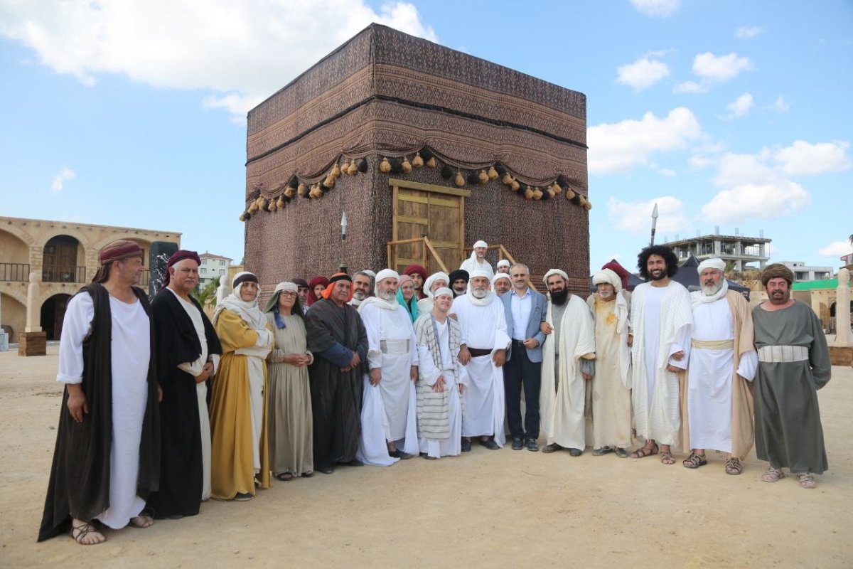 Başkan Çiftçi’den Sancı; İslamiyet’in Doğuşu setine ziyaret