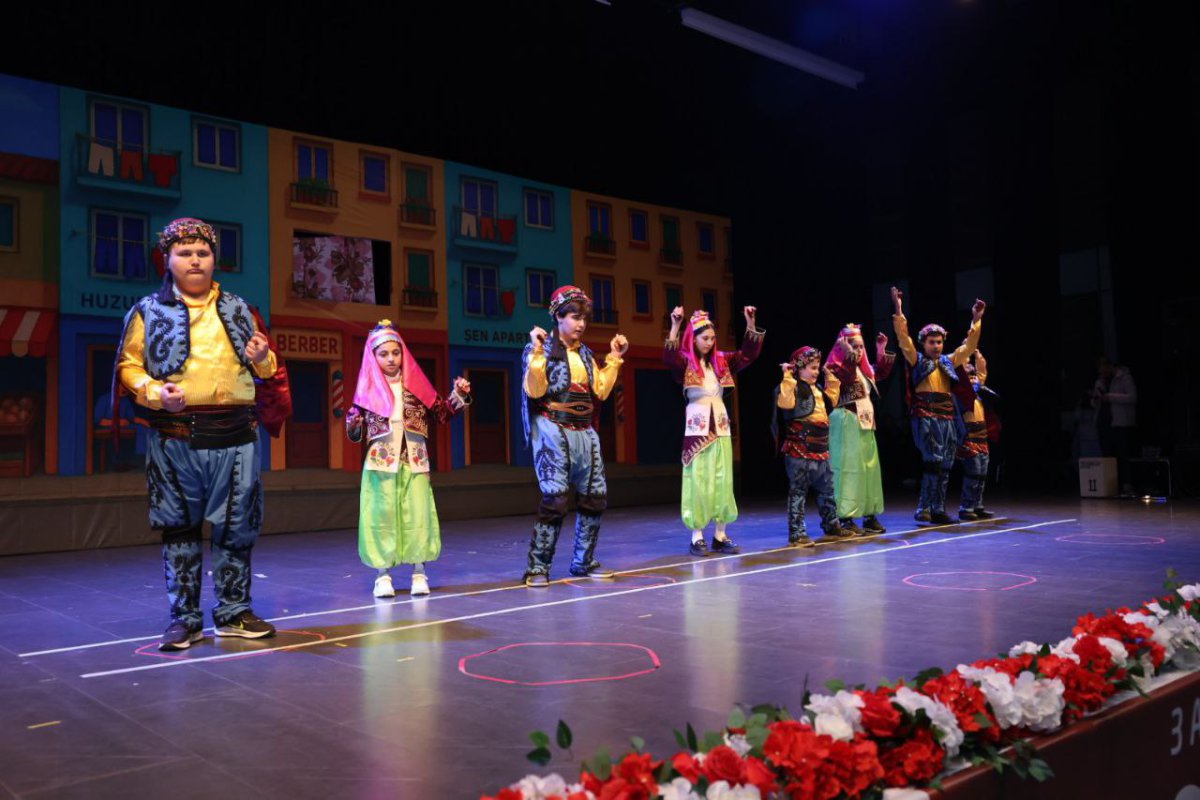 Çayırovalı özel bireyler büyük alkış aldı