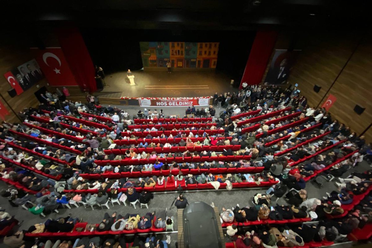 Çayırovalı özel bireyler büyük alkış aldı