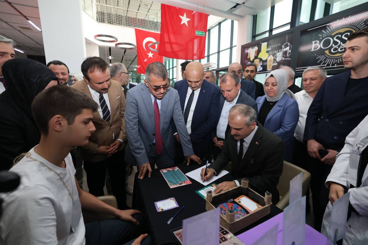 Çayırova Belediyesi Bilim Şenliği kapılarını açtı