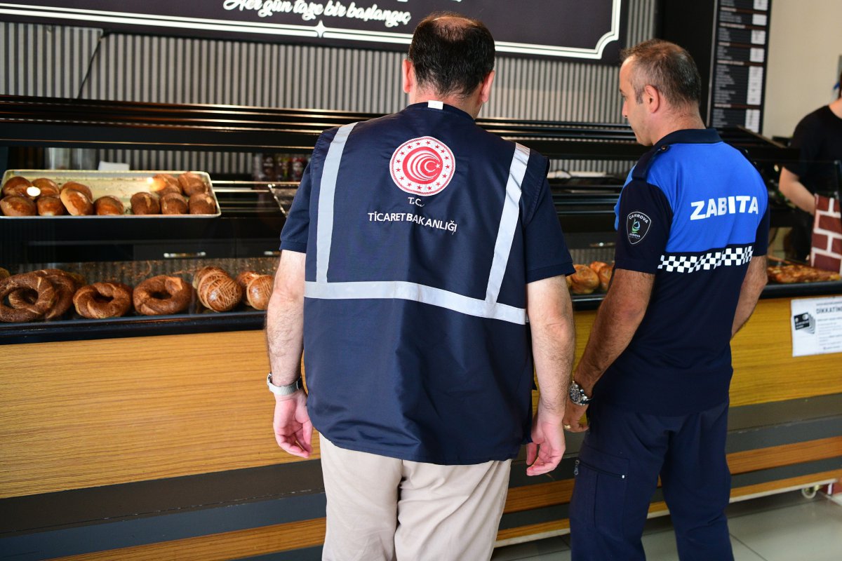 Çayırova Zabıtası’ndan pazar, kırtasiye ve unlu mamulleri denetimi